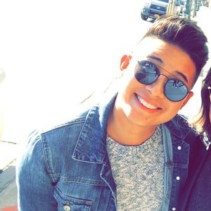 Meet your Posher, Kevin